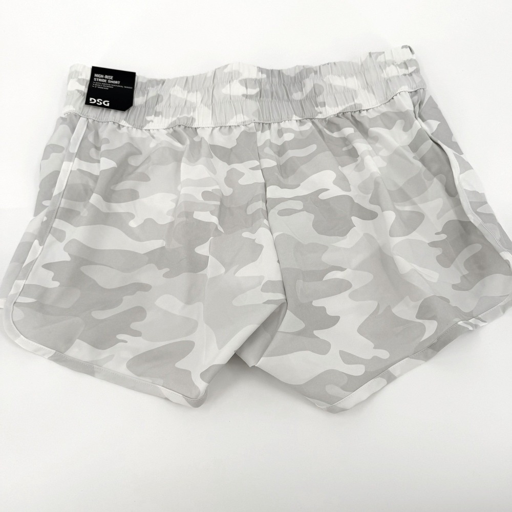 NWT DSG Womens High-Rise Stride Short Camo 3" Inseam White/Grey Camo Size Medium